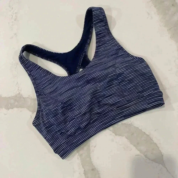 Tek Gear Padded Sports Bra Blue Medium Support Keyhole Back Womens Small Workout - Picture 1 of 5